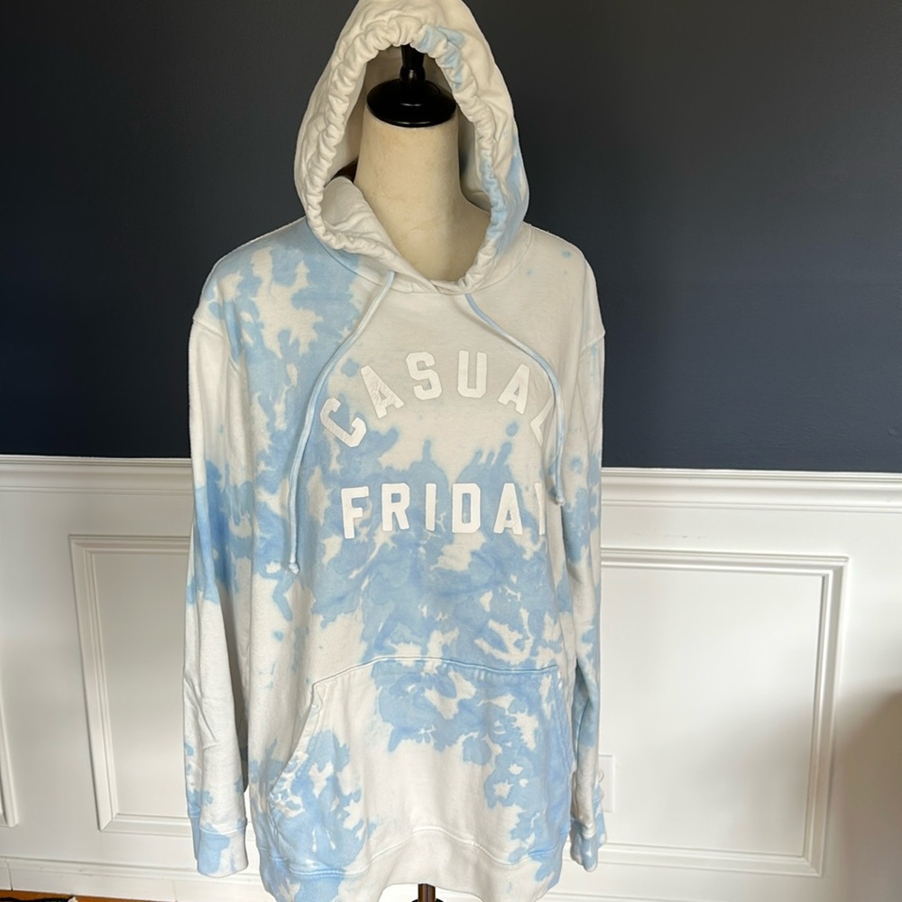 Tie die 100% Cotton size L hooded Sweatshirt Carolina blue and white